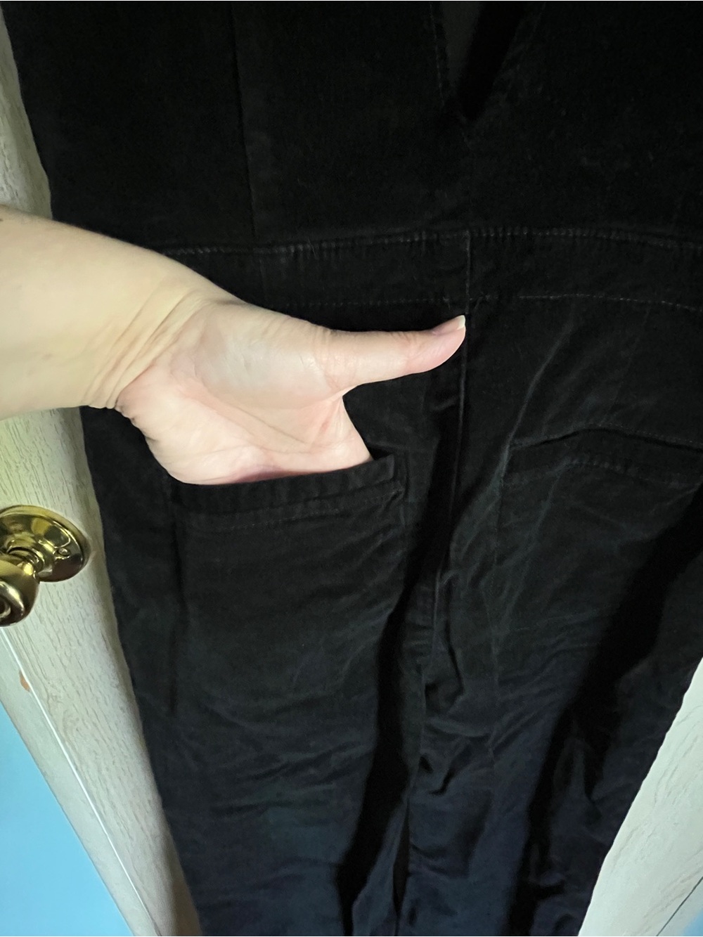 Free People Until Sunrise Black Velvet Flare Leg Jumpsuit Sz 2 - Picture 15 of 16